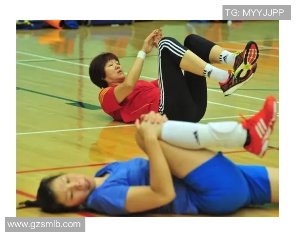 足球明星背后的女人们她们的故事与荣耀同样闪耀 足球明星背后的女人们她们的故事与荣耀同样闪耀